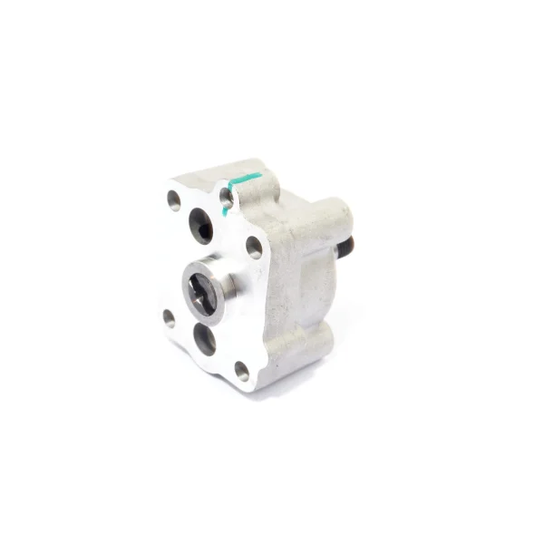 Pompe à huile moteur Universal M15 | M-25 | M-25XP | M-35 – Nanni 3.90HE | 4.110HE – Renault Marine D950
